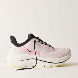 Hoka Clifton 10 Sneakers